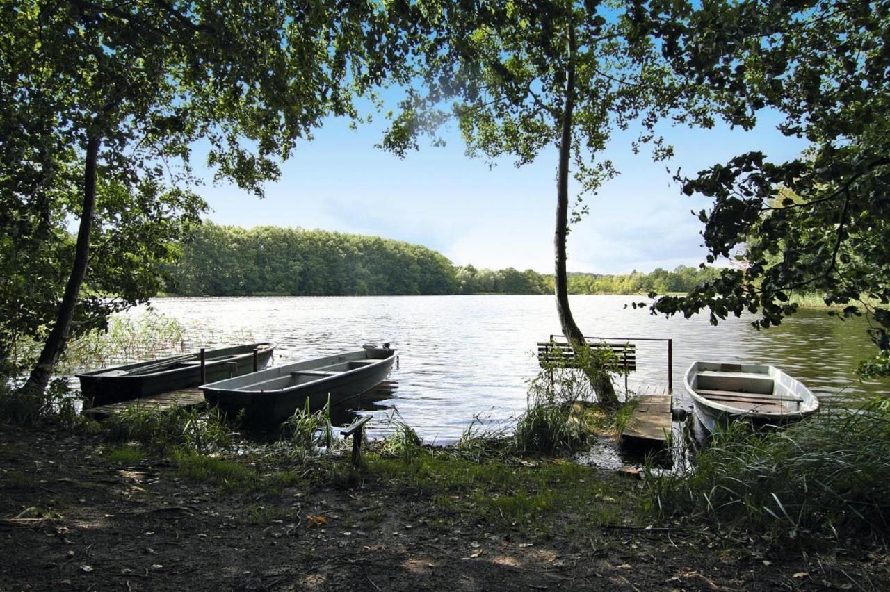 Ferienhaus, Feldberger Seenlandschaft Villa Exterior foto